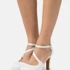 Anna Field Zapatos Altos - White