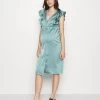 Mama Dress Mid Dress Open Slips- Vestido De Cóctel - Light Green